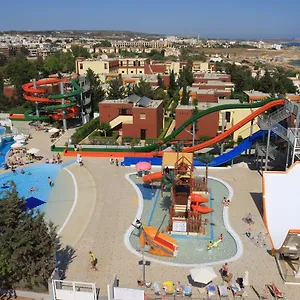 Electra Holiday Village Water Park איה נאפה