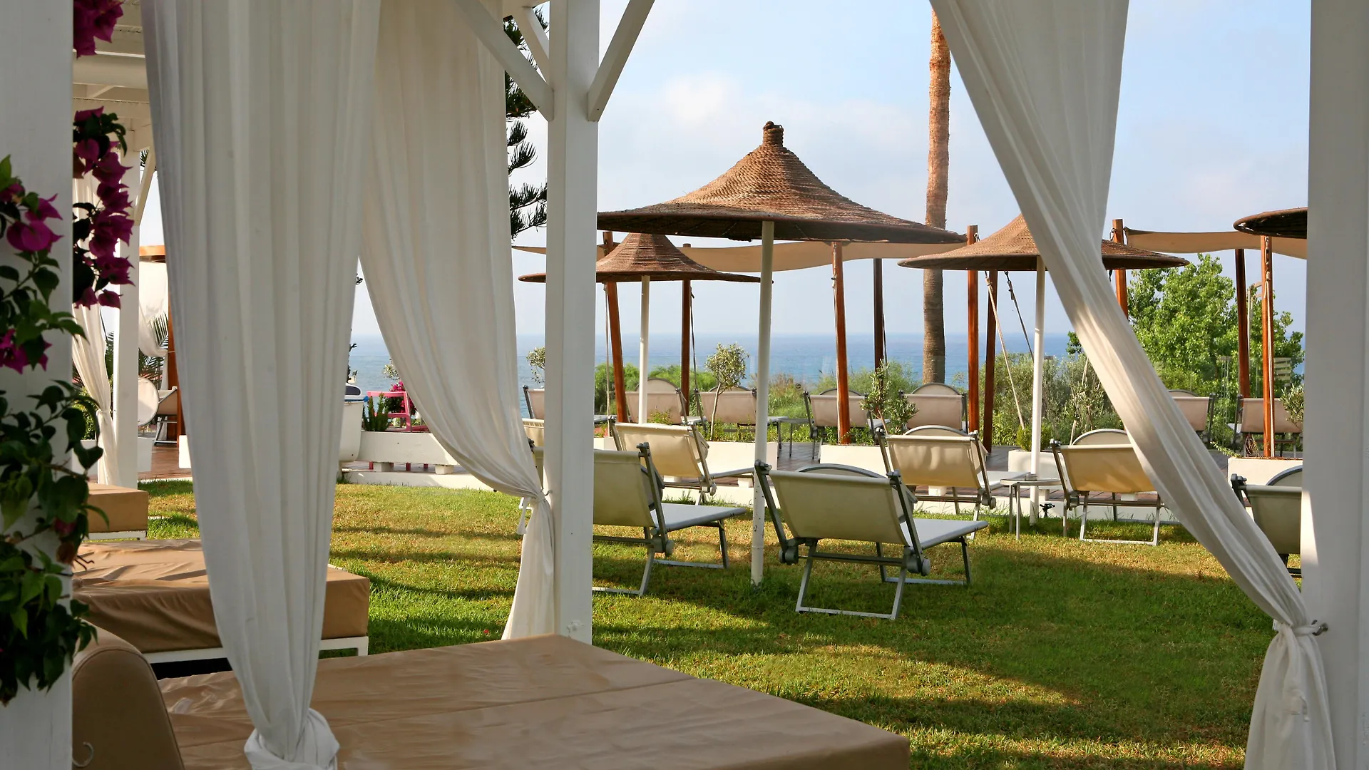 Napa Mermaid Hotel & Suites Ayia Napa 4*,
