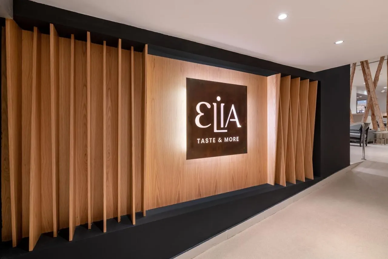 Napa Mermaid Hotel & Suites アヤナパ
